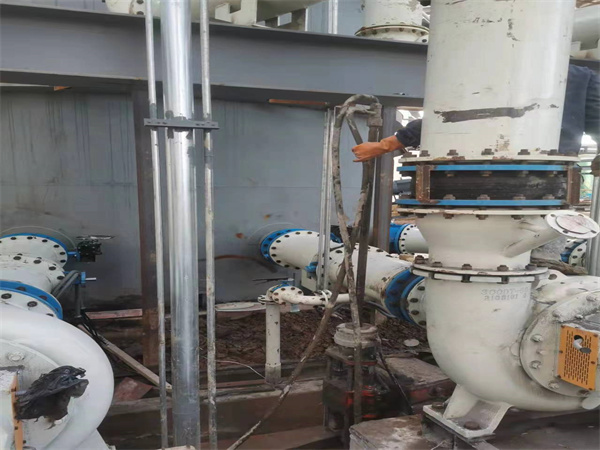 玉龙设备基础沉降下沉注浆加固增加荷载